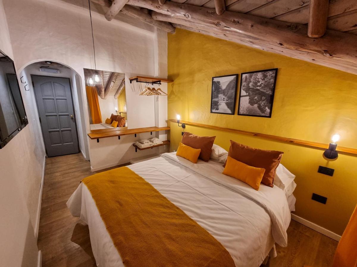 Hosteria Las Lucarnas San Martin de los Andes Luaran gambar
