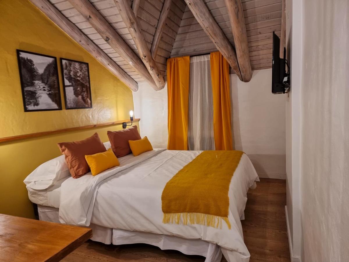 Hosteria Las Lucarnas San Martin de los Andes Luaran gambar