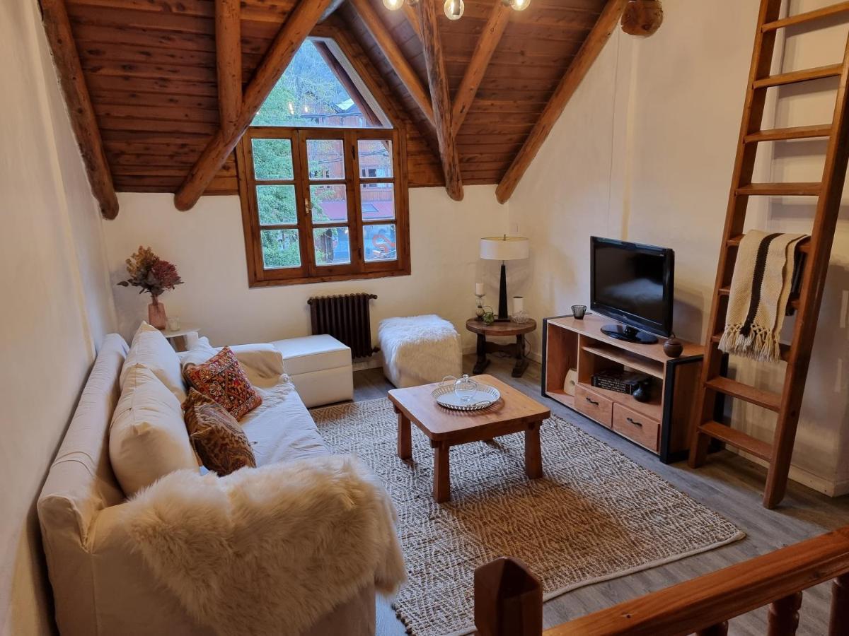 Hosteria Las Lucarnas San Martin de los Andes Luaran gambar